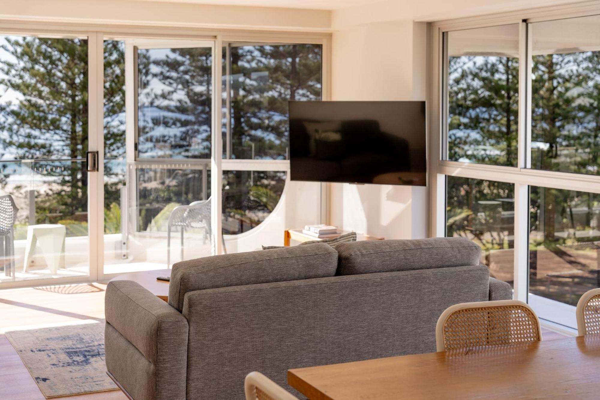 Cashelmara Beachfront Apartments Gold Coast Buitenkant foto